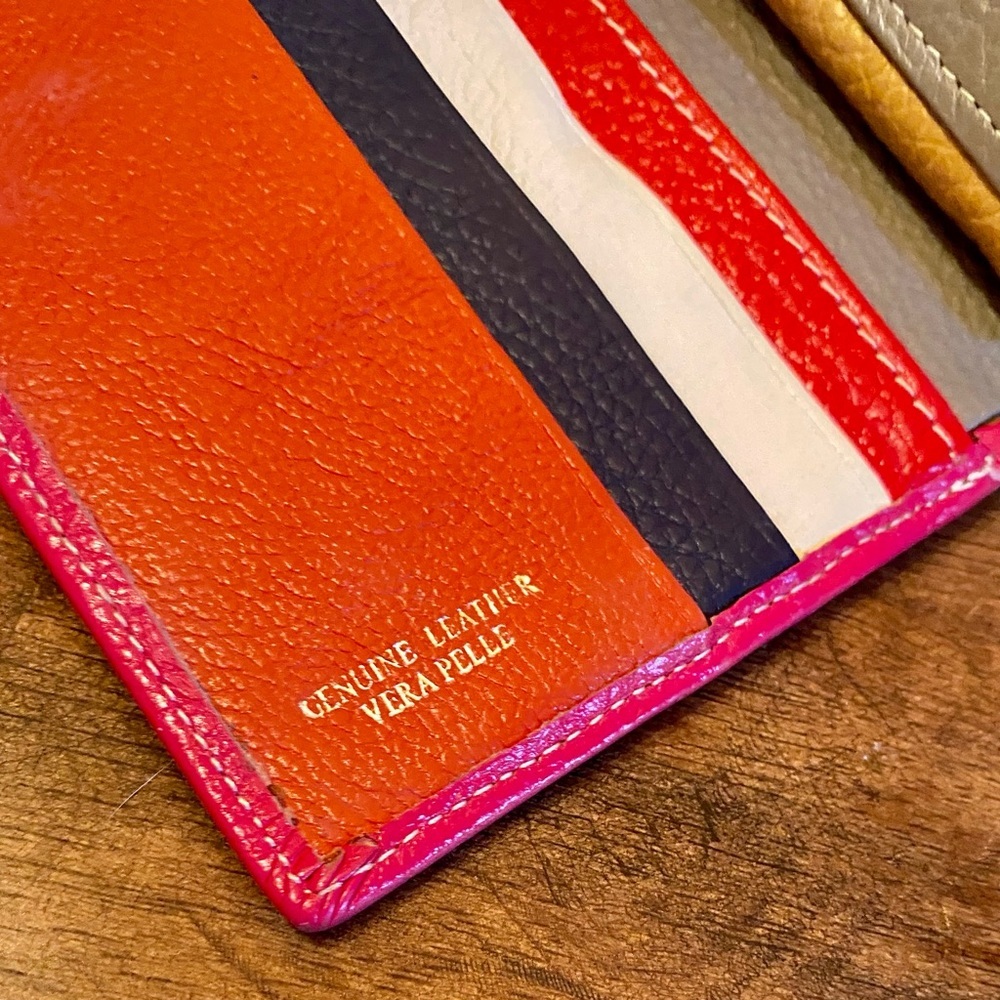 💥𝅺Daniela Moda Wallet💥 - Picture 4 of 10